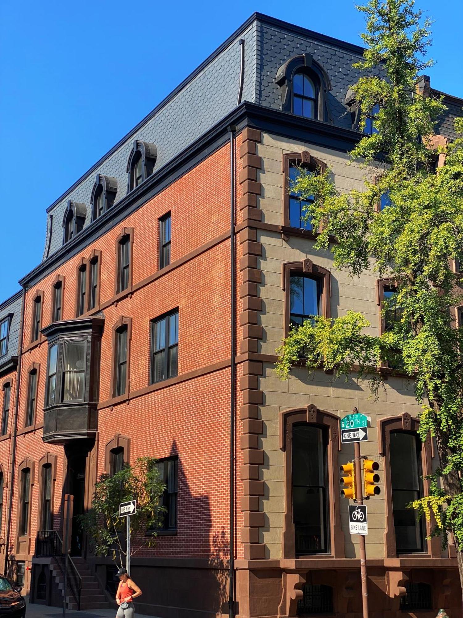 Stay Rafa At 2000 Spruce Philadelphia Exterior photo